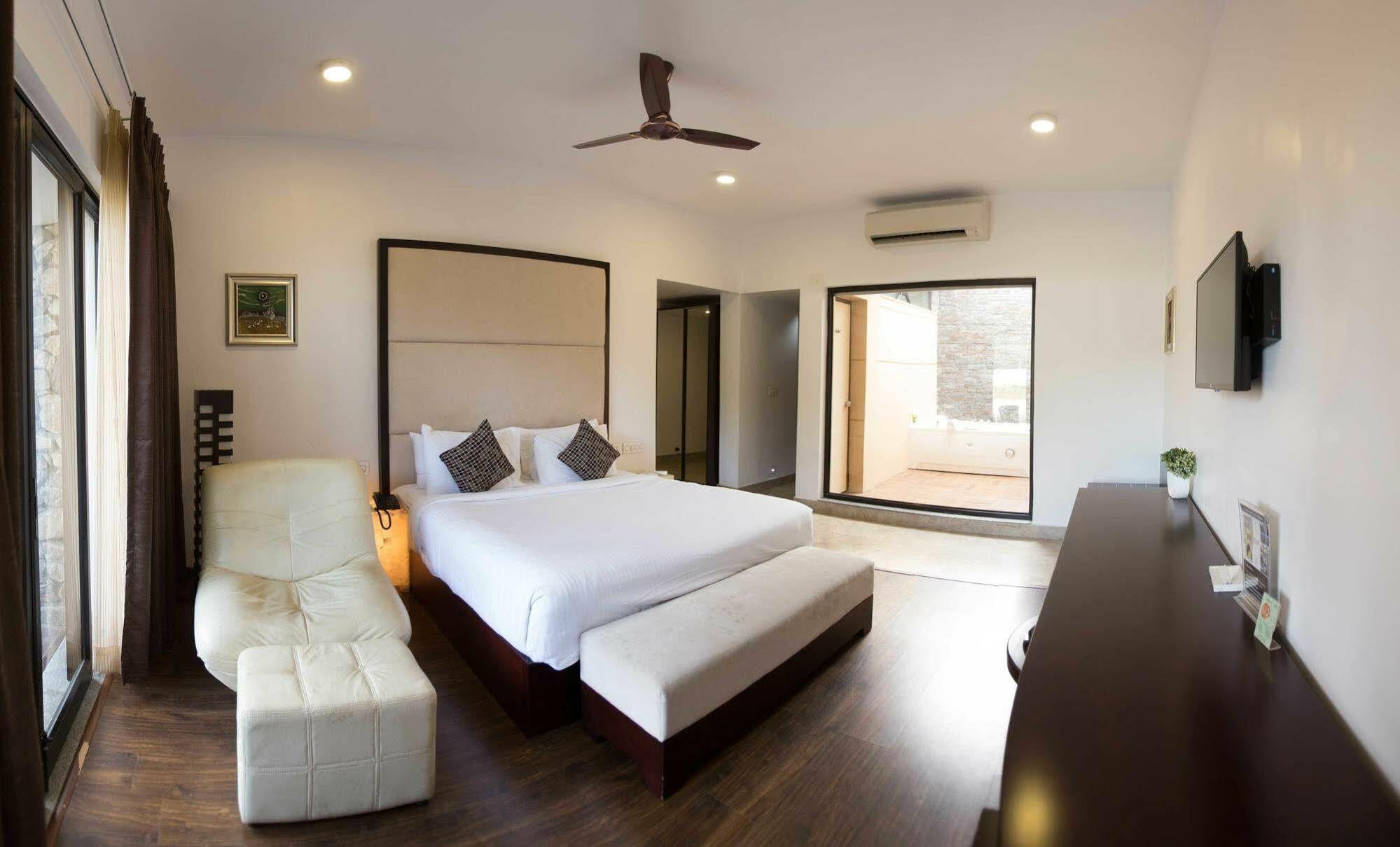 Anora Beach Resort Mahabalipuram Kuvattur Exterior photo