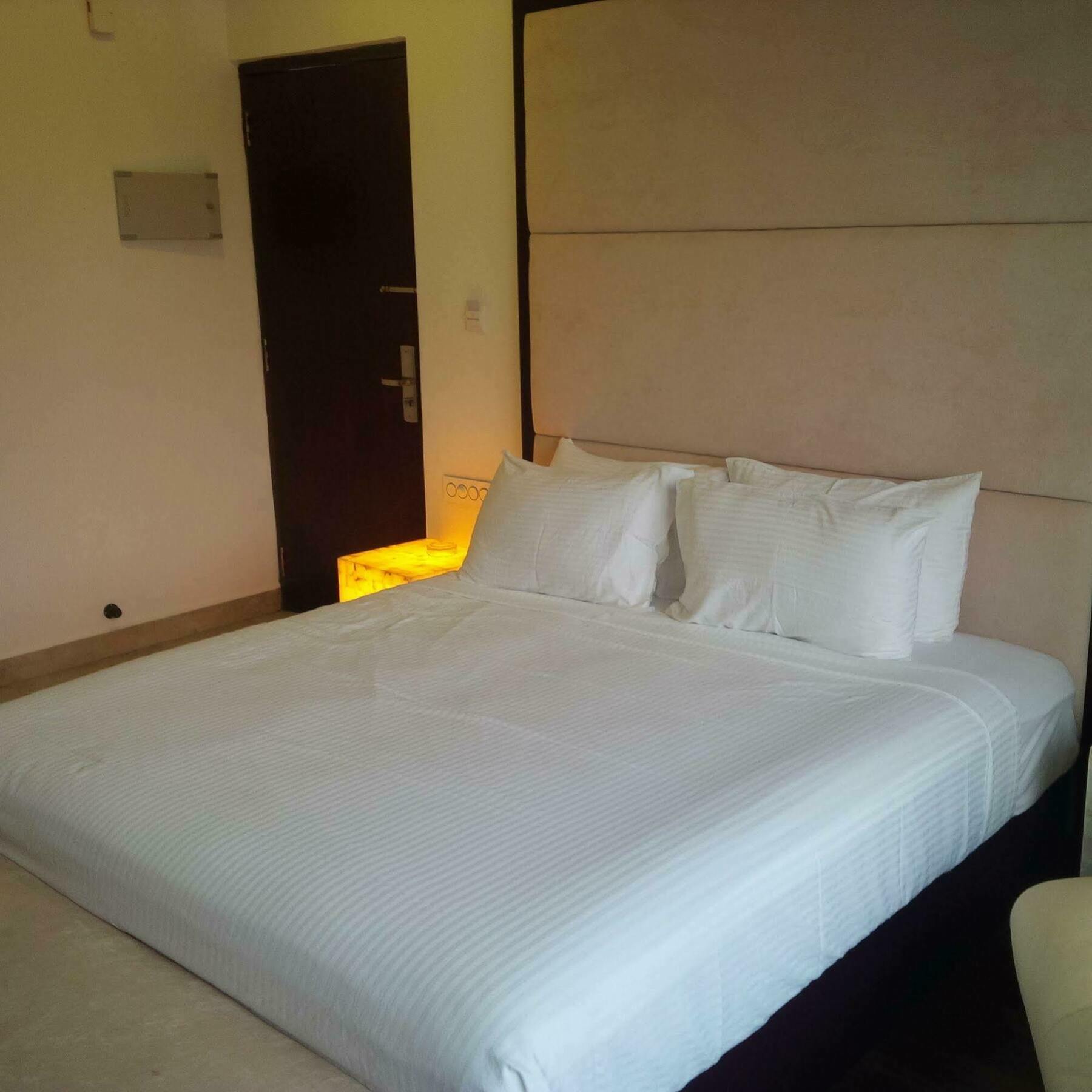 Anora Beach Resort Mahabalipuram Kuvattur Exterior photo